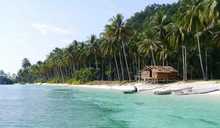 Pulau Pelangi Kepulauan Seribu untuk gathering