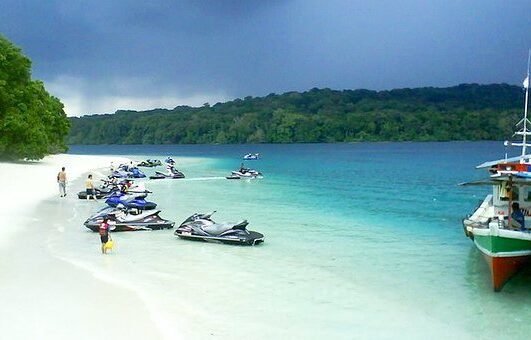 2 Day 1 Night Team Building Tanjung Lesung Beach Hotel