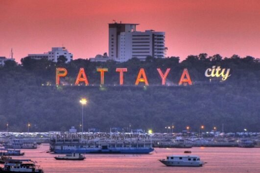 Regular Tour Bangkok Pattaya 4D 3N - kilikiliadventure.com