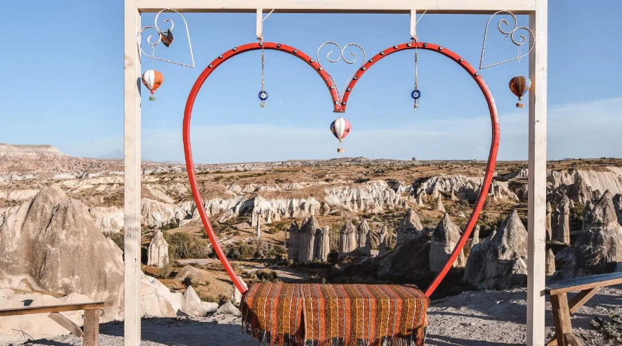 love valley cappadocia