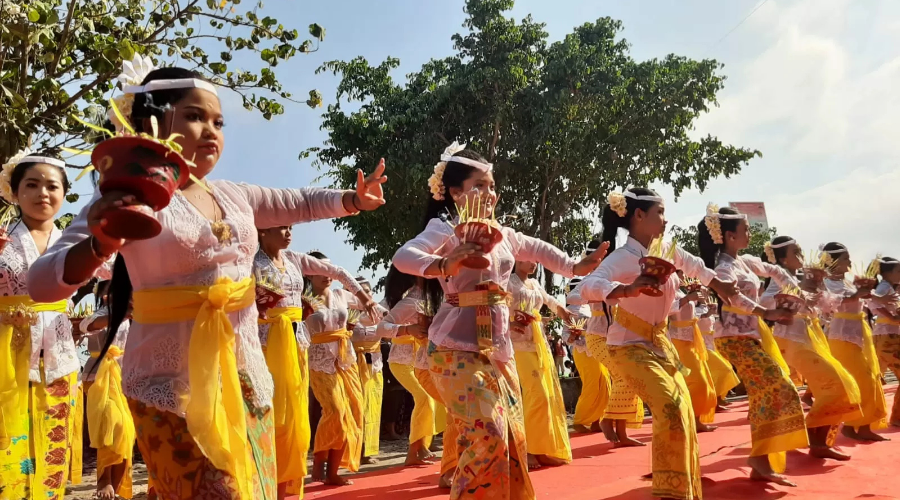 festival nusa penida