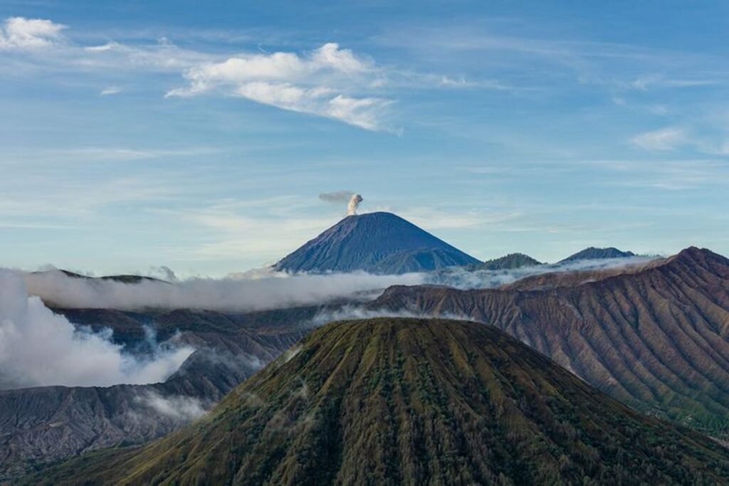 Persiapan Outfit ke Bromo yang Nyaman dan Kekinian