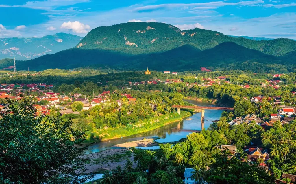 Luang Prabang, Laos - kilikili adventure