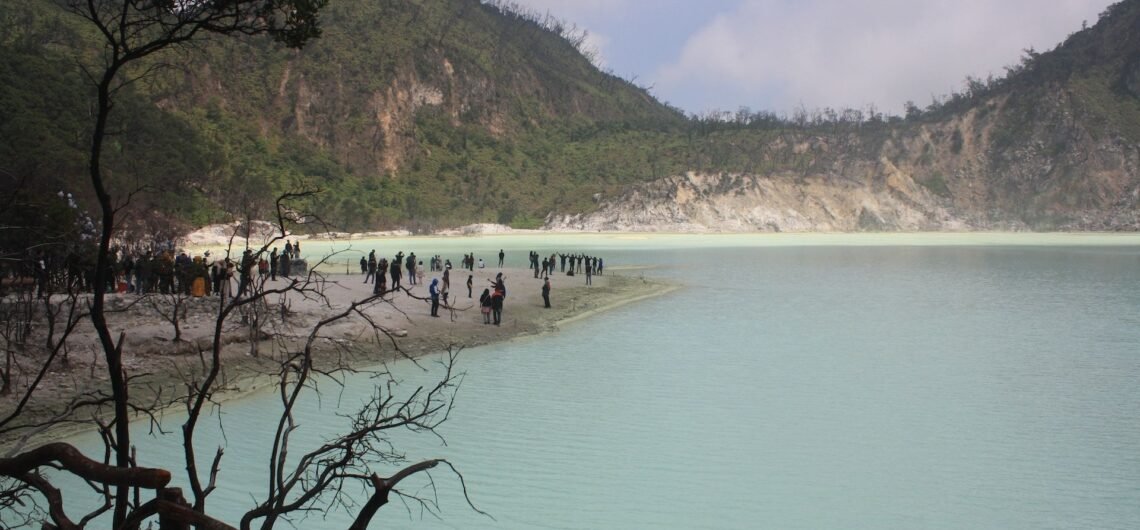 ciwidey kawah putih bandung