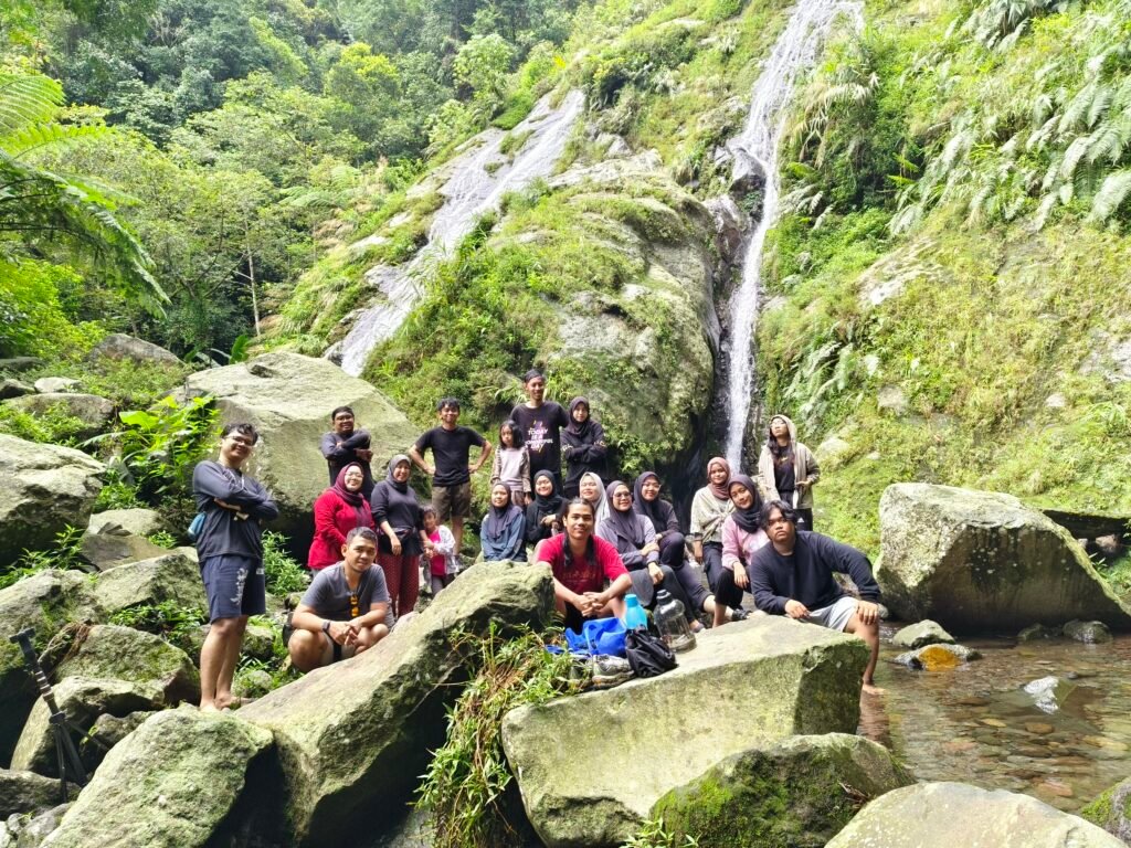 https://kilikiliadventure.com/seperti-apa-sih-perjalanan-jiwa-di-loji-ini-yang-akan-kamu-rasakan/