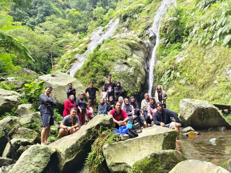 https://kilikiliadventure.com/seperti-apa-sih-perjalanan-jiwa-di-loji-ini-yang-akan-kamu-rasakan/