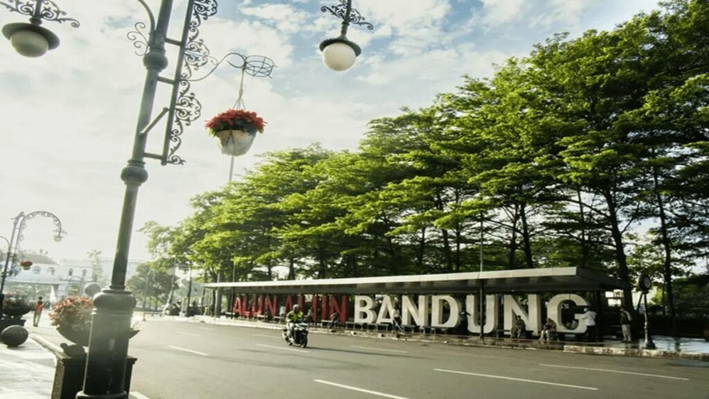 paket tour bandung city one day tour wisata kota bandung