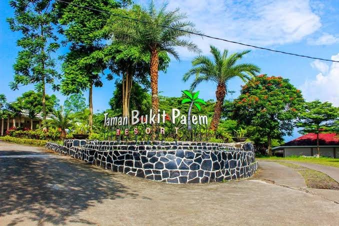 Kegiatan 1 Day Team Building Taman Bukit Palem Resort Pancawati Bogor bersama Kili Kili Adventure untuk membangun kekompakan tim